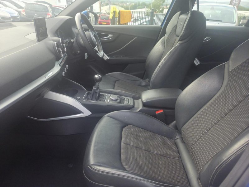 AUDI Q2
